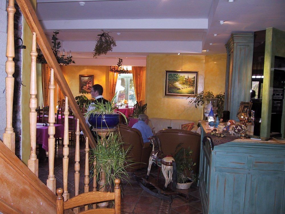 Les Tilleuls Hotel Jupille Esterno foto